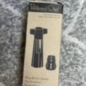 Pampered Chef Wine Bottle Opener NEW in box